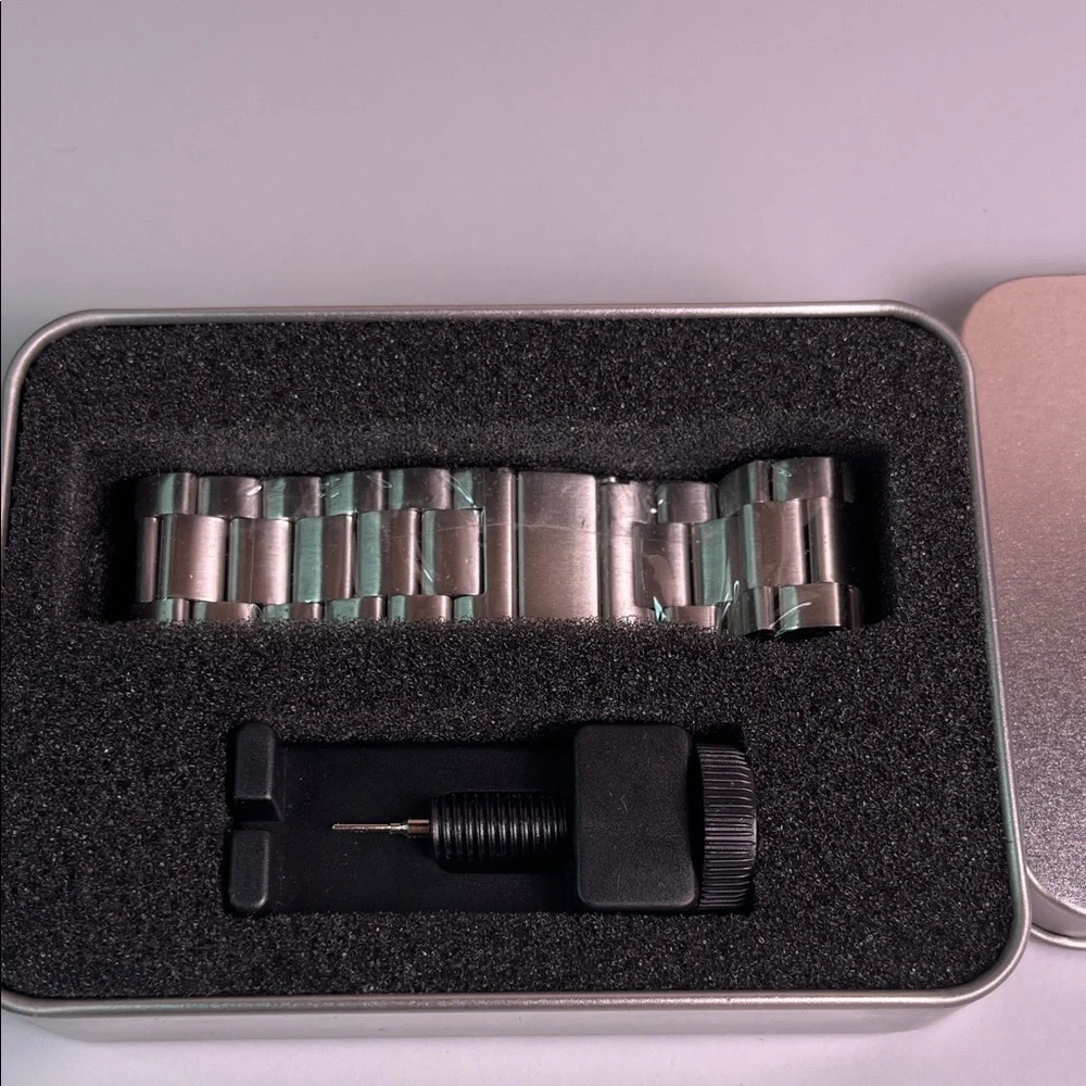 Fit Bit Ionic Replacement Band Stainless Steel Silver- Men